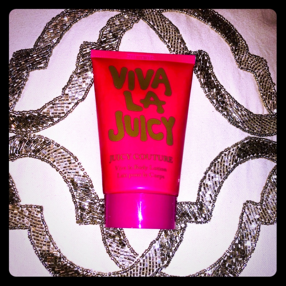 Viva La Juicy Juicy Couture 4.2 FL OZ Body Lotion